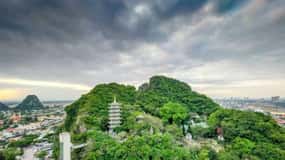 Hoi An: Marble Mountain, Am Phu Cave and Monkey Mountain