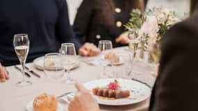 2026年エッフェル塔人気のクリスマス アクティビティ体験 | ゲットユア