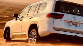 Doha: 4x4 Wüstensafari mit Kamelritt & Sandboarding