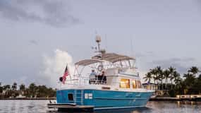 Miami: Private Dinner-Kreuzfahrt für 2 Personen auf einer Jacht.