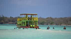 Tobago: Buccoo Reef Glass Bottom Boat Tour