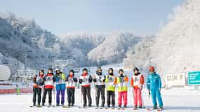 Elysian Ski Day Tour (Clothing+Ski gear+Basic Lessons+Lift)