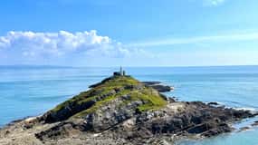 Cardiff: Gower Peninsula's Cliffs & Bays Scenic Day Tour