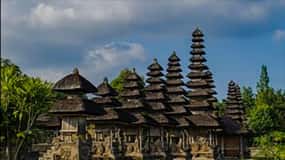 Bali: Tanah lot, Monkey Forest, Taman Ayun Sunset Tour
