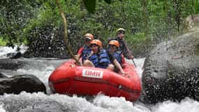 Rafting na Bali: Rafting rzeczny z zjazdem tyrolką do rzeki