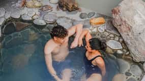 Rotorua: Sky View Private Pools Experience