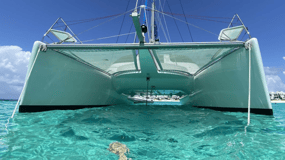 St. Martin: Catamaran Snorkel Cruise with Open Bar and Lunch