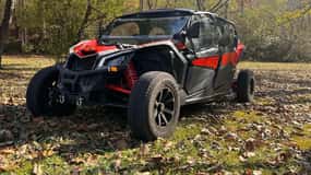 Gatlinburg: Street Legal UTV Rentals (self-guided)