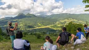 cheese-making workshop, excursion, and tasting in the Maiella Park