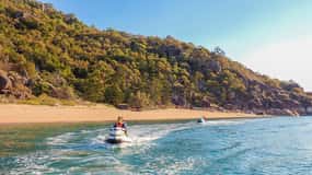 Magnetic Island: Five Beach Bay 90-Minute Tour, 1x jet ski.