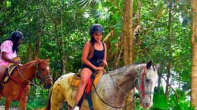 Aventura a caballo y en quad con tirolinas y cenote