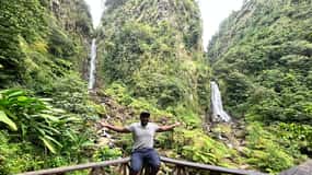Roseau: Rainforest Tour of waterfall & water canyon swimming