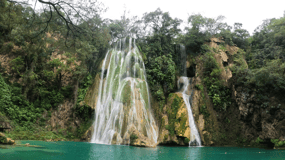 Two places, one adventure: Minas Viejas and Meco Waterfalls
