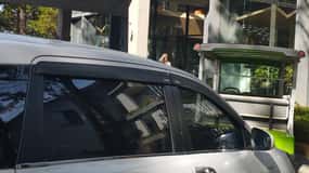 Coche privado de ida desde el Aeropuerto de Cam Ranh <=> Nha Trang