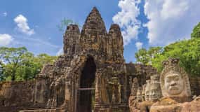 Amazing Cambodia 5 Days Tour particular Phnom Penh & Siem Reap