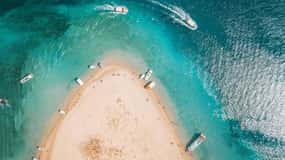 Zakynthos: Laganas Bay, Myzithres & Turtles Speedboat Tour