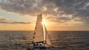 L'ile-rousse Corse: Excursion gourmande en catamaran au coucher de soleil