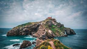 From Santander: San Juan de Gaztelugatxe, Bilbao and Guggenheim Museum