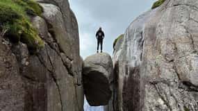 Stavanger: Kjerag Guided Tour & Lysebotn Fjord Ferry Tour