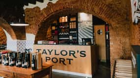 Lisboa: Portvinsmaking på Taylor's Shop and Tasting Room