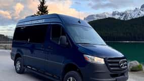 Lake Louise to Calgary Airport | Private Transfer