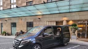 Трансфер из аэропорта Праги Такси Транспорт Микроавтобус Минивэн
