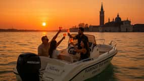 Sunset in Venice: Private Boat Aperitif