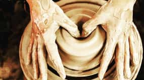 Santa Fe: Pottery Wheel Throwing Experience