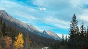 Calgary: 3-Day Lake Louise, Moraine, Emerald, Yoho, Icefield