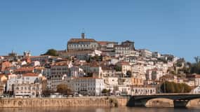 Coimbra: Flexible Walking Tour in Historic Center