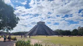 Circuit classique à Chichén Itzá : Cenote et Valladolid depuis Cancún