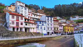 Cudillero, Aviles und Faro de Cabo Peñas Tour ab Oviedo