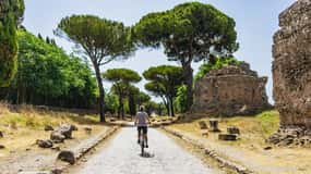 Appia Antica: Full Day Bike Rental with Customizable Routes