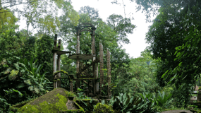 Tour: Edward James Sculpture Garden and Sótano de Huahuas