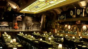 La Ventana: Only Show + Beverage