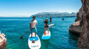 Sorrento: SUP Paddleboard Tour to Bagni Regina Giovanna