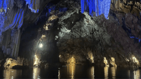 Coron: Pukaway Cave Underground Lake Tour w/Lunch (Shared)
