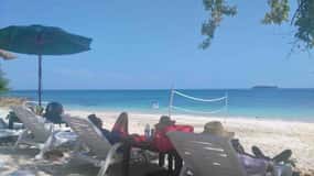 Desde Ciudad de Panamá: Pase de un día de playa en Las Perlas Island Resort