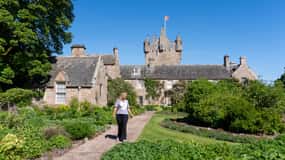 From Inverness: Cawdor Castle and Cairngorms National Park