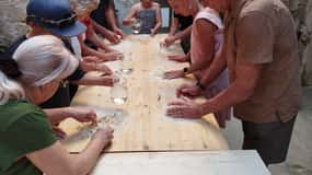 Lecce: Corso di preparazione della pasta in un cortile del 1400 con vino
