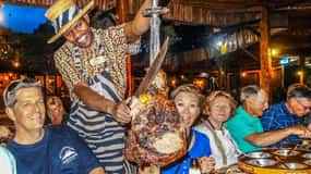 Nairobi: Carnivore Restaurant Lunch or Dinner Experience