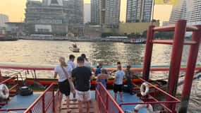 Bangkok: Old Town Canal Boat Tour