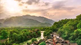 Excursión Privada de un Día a Dujiangyan y el Monte Qingcheng, Todo Incluido