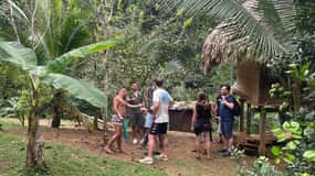 Panama Stad: Embera indianendorp & waterval tour & lunch