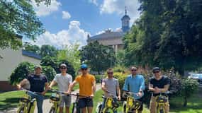Katowice e Nikiszowiec: passeio de bicicleta com guia