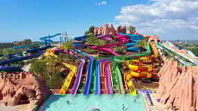 From Albufeira: Slide & Splash Waterpark One-Way Transfer