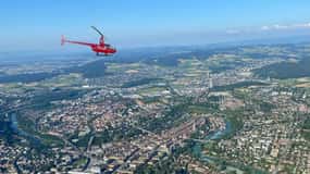 Bern: Private 18-Minute Helicopter Flight for up to 3 People