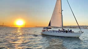 Lissabon: Segeltour auf dem Fluss Tejo