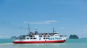 Krabi: Transfer trajektom na ostrov Samui alebo z neho