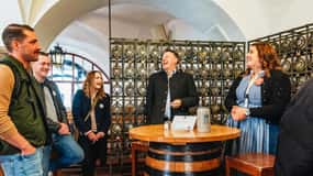 Múnich: Tour guiado por la Hofbräuhaus con 1 cerveza